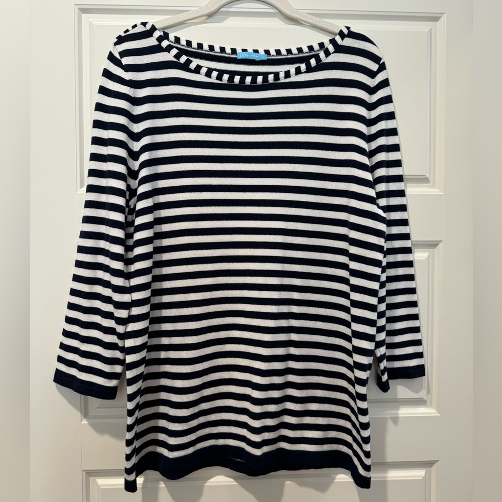 J. McLaughlin L Navy/White Striped Thin Knit Sweater